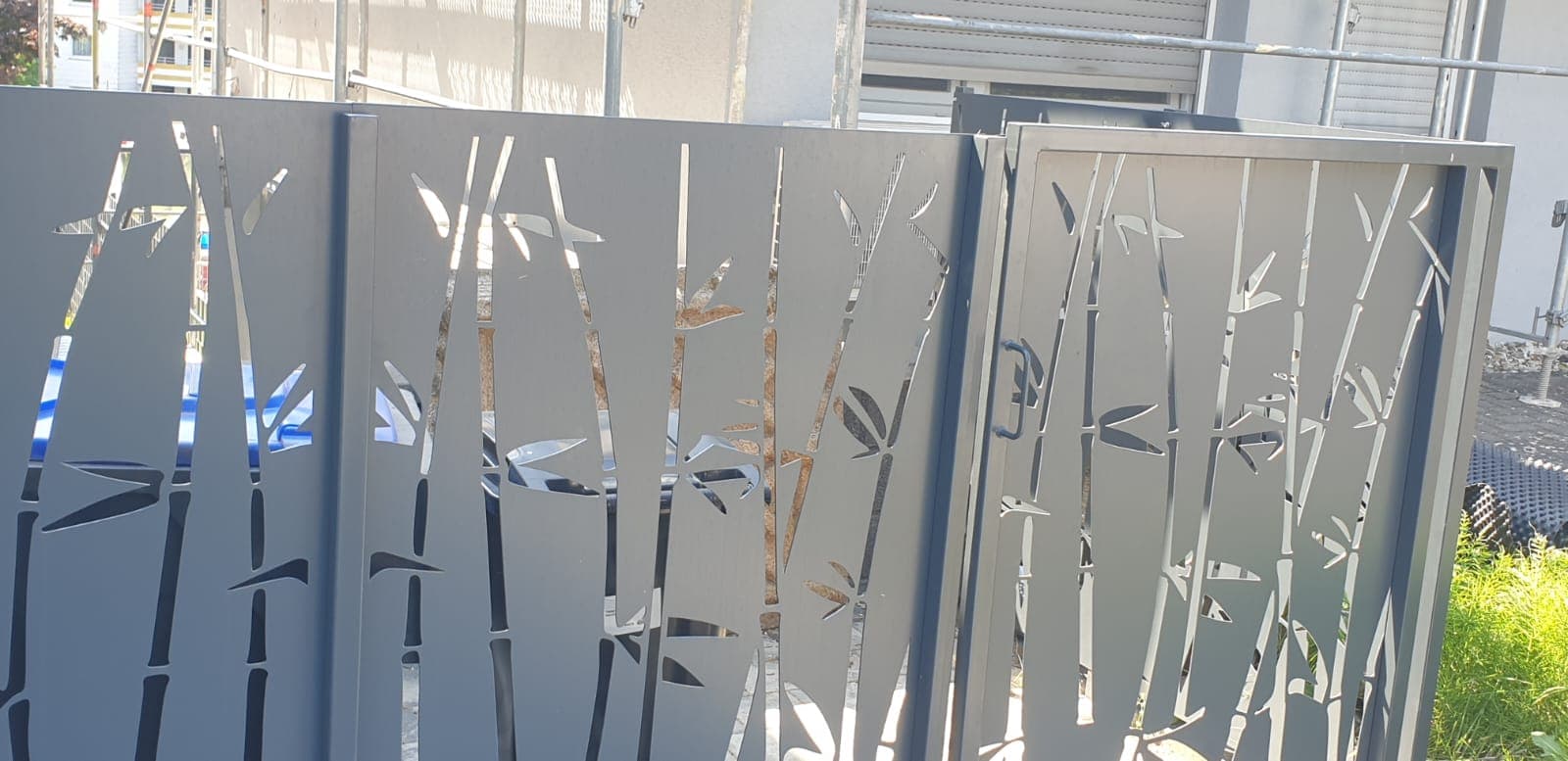 Clôture / Portail sur mesure réalisé par Profiler Métallerie en Moselle