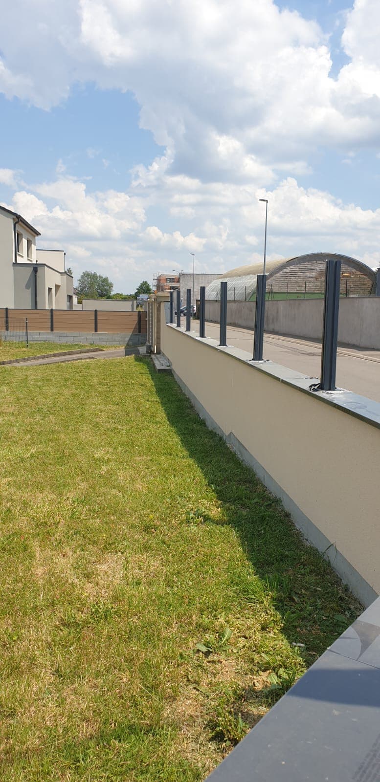 Clôture / Portail sur mesure réalisé par Profiler Métallerie en Moselle
