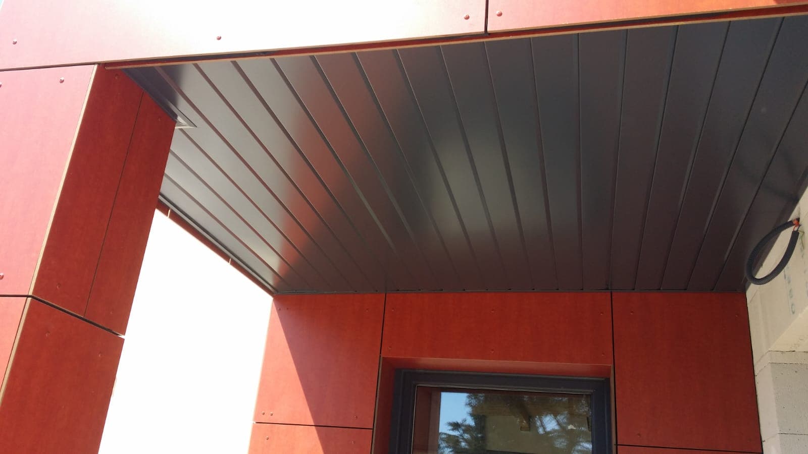 Couvertine alu sur mesure réalisé par Profiler Métallerie en Moselle