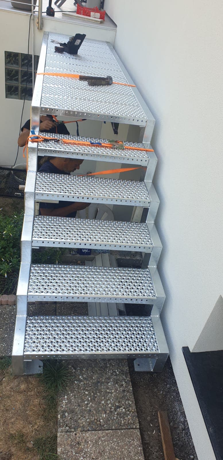 Escalier sur mesure réalisé par Profiler Métallerie en Moselle