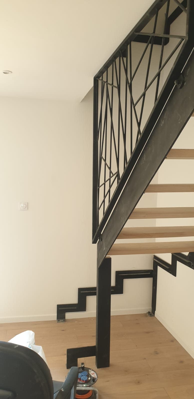 Escalier sur mesure réalisé par Profiler Métallerie en Moselle
