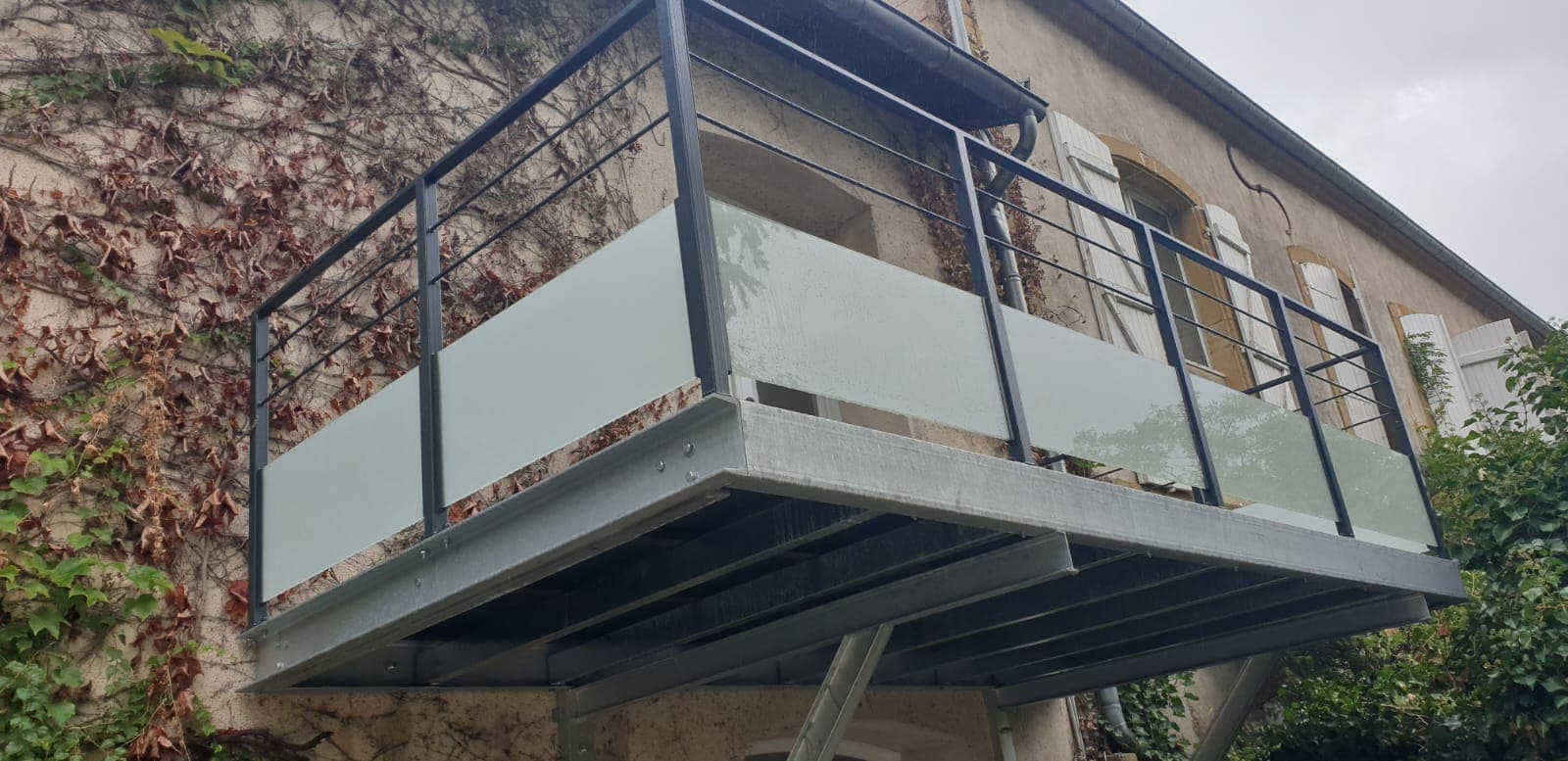 Garde-corps sur mesure réalisé par Profiler Métallerie en Moselle